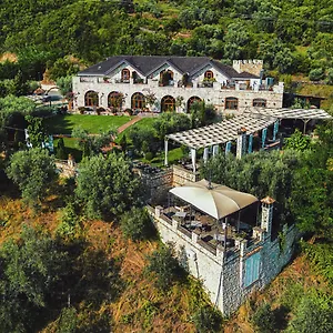 Gospodarstwo agroturystyczne Chateau Fasel, Tirana